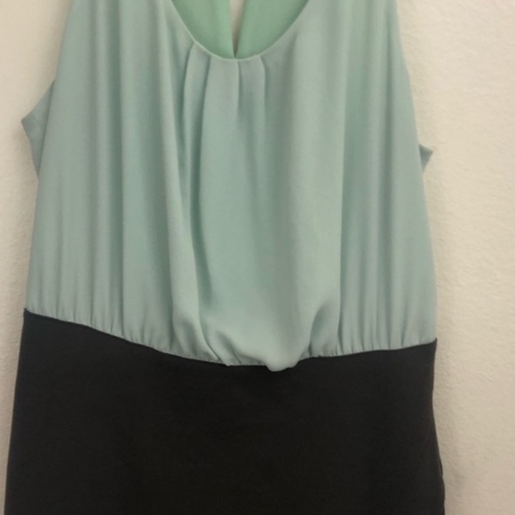 Size 0 Silence + Noise Urban Outfitters Asymmetric Mini Dress - Picture 4 of 5